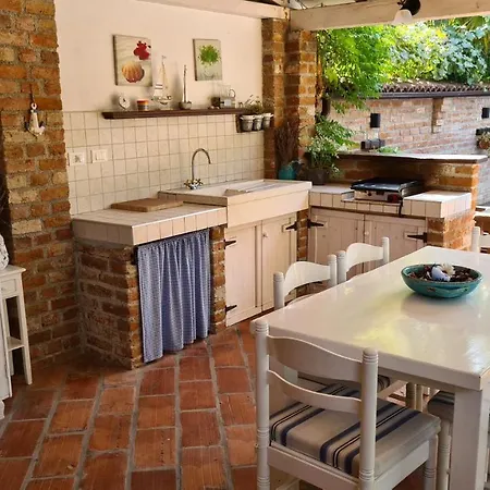 Amalia Apartament *