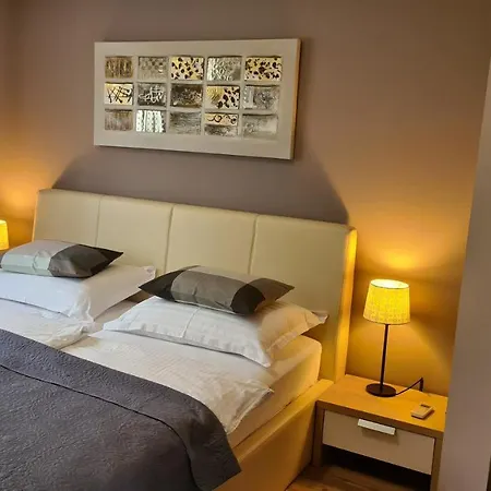 Amalia Apartment